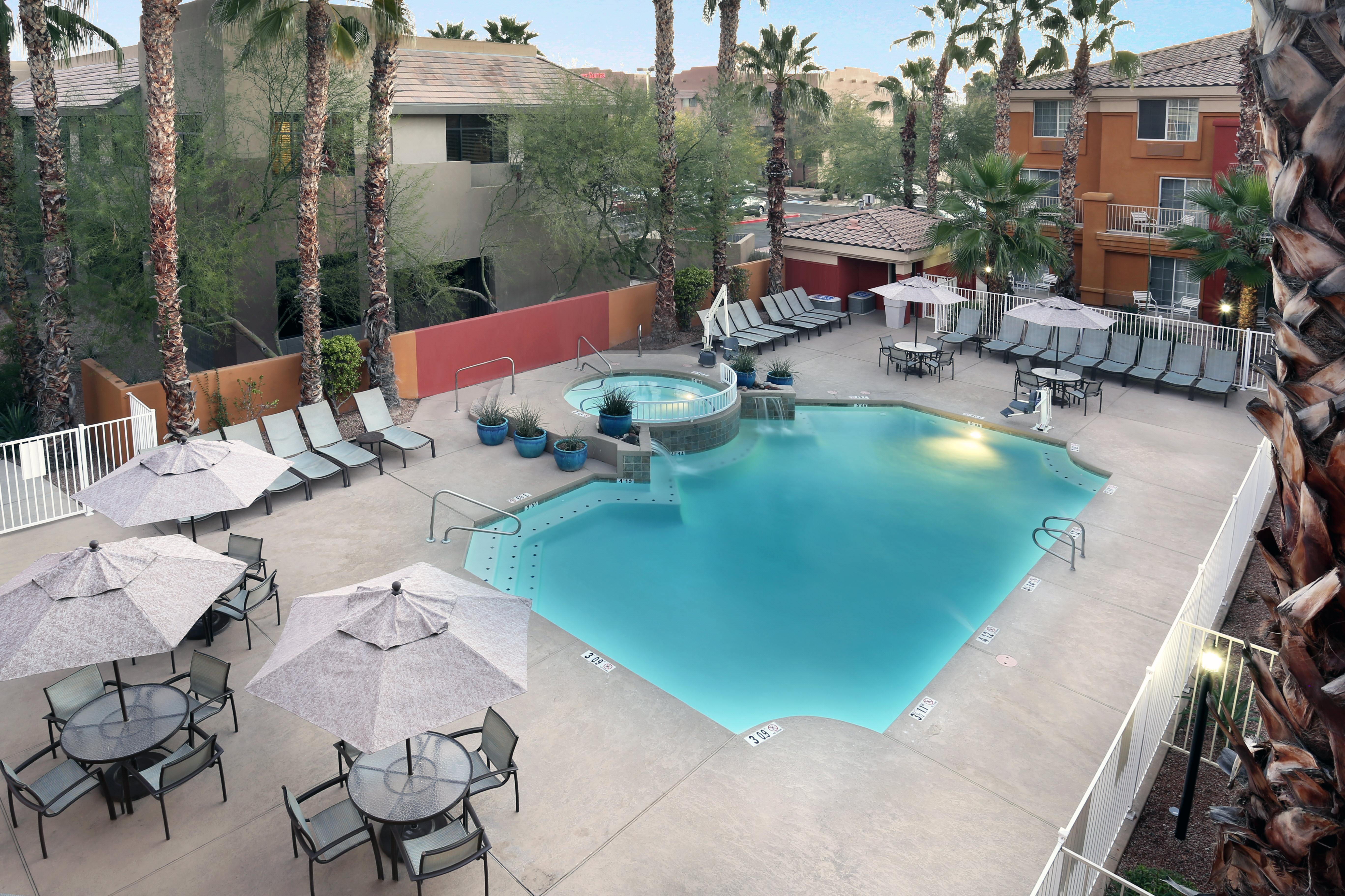Holiday Inn Express Hotel & Suites Scottsdale - Old Town, An Ihg Hotel Экстерьер фото